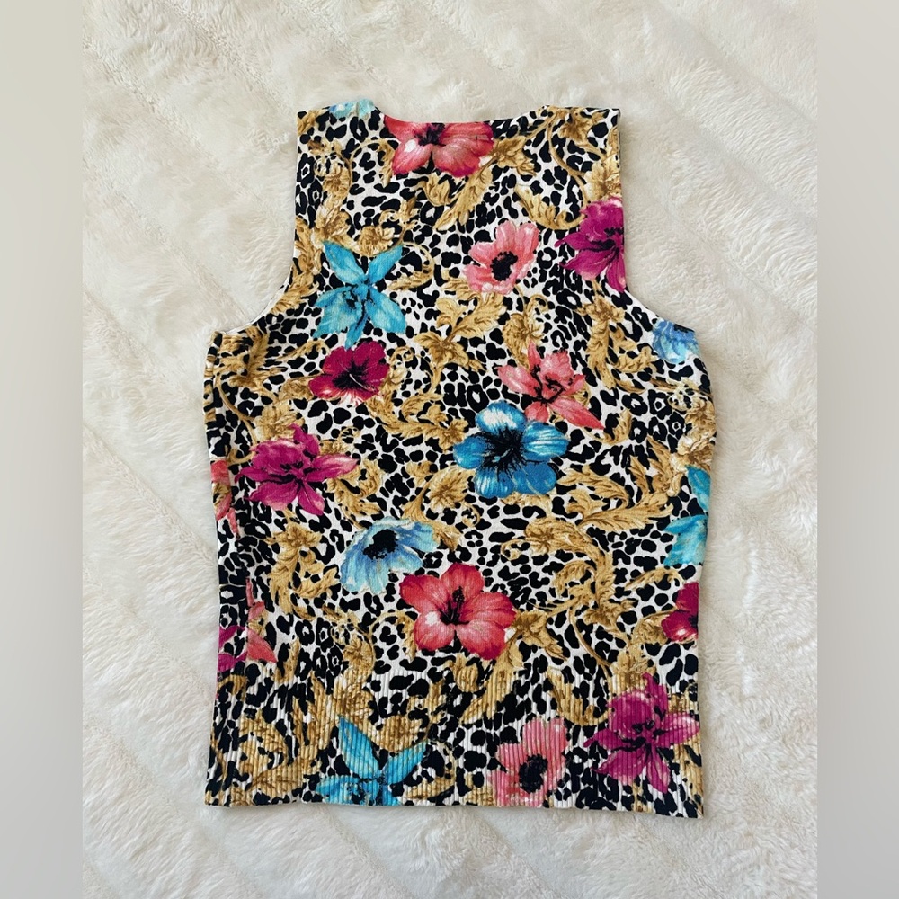 Caché Top. - Picture 5 of 9